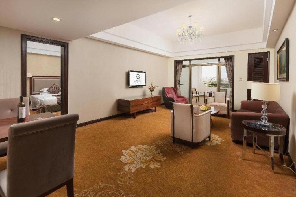 Country Garden Phoenix Hotel Maoming Kültér fotó
