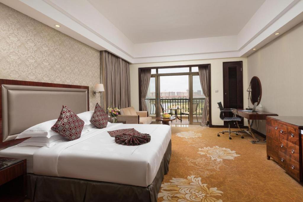 Country Garden Phoenix Hotel Maoming Kültér fotó