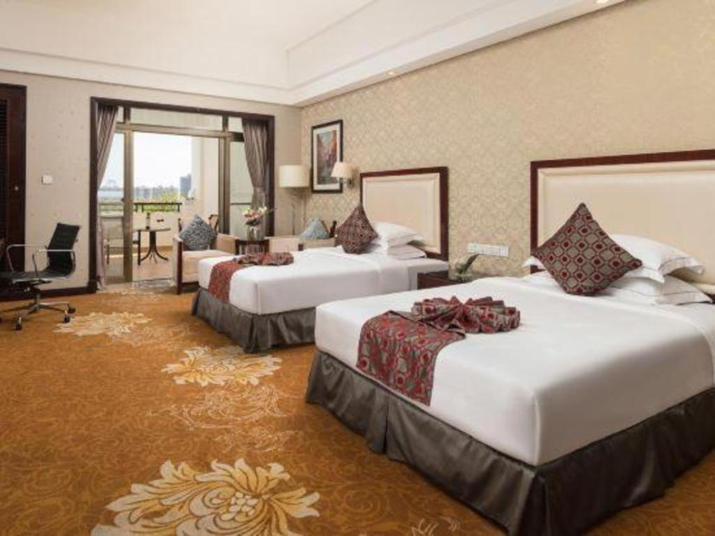 Country Garden Phoenix Hotel Maoming Kültér fotó